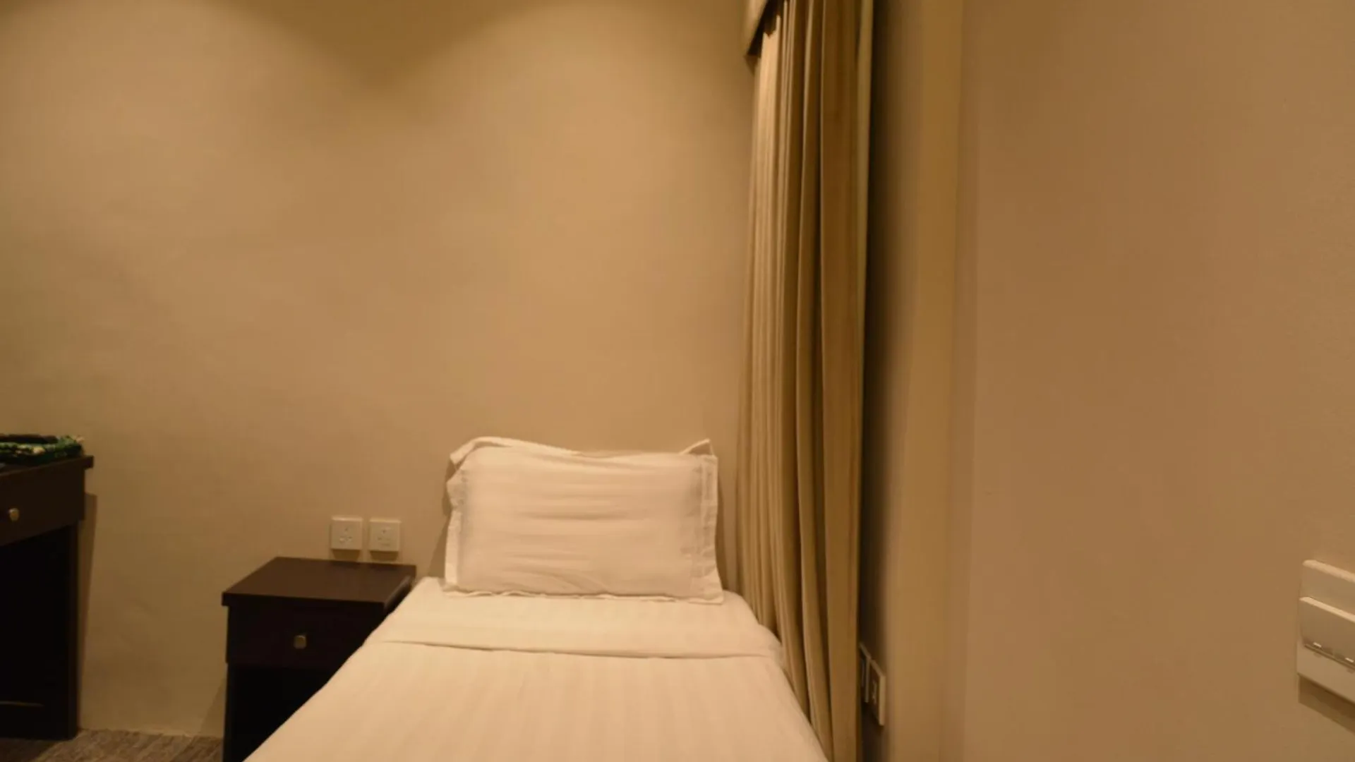 فندق كنان العزيزية Kinan Al Aziziyah Hotel Mecca Arab Saudi