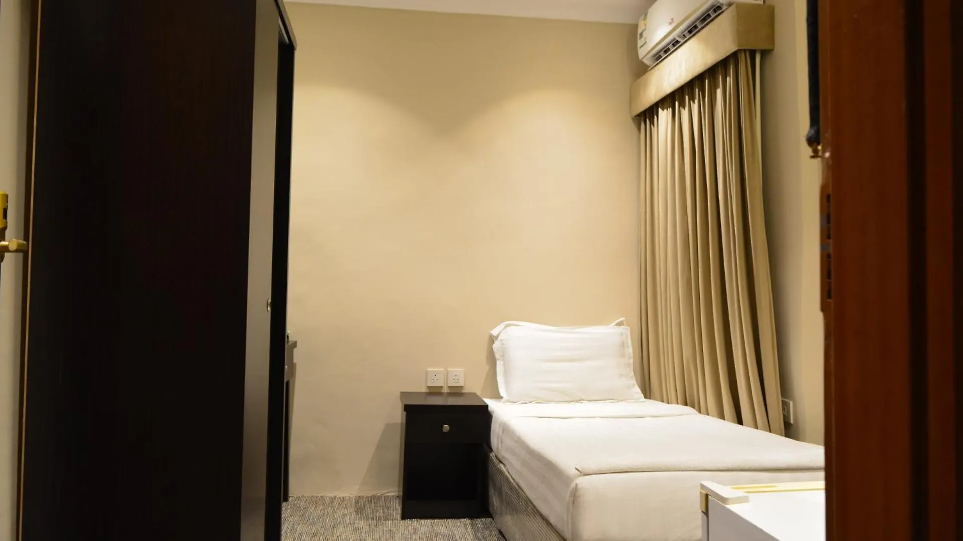 فندق كنان العزيزية Kinan Al Aziziyah Hotel Mecca
