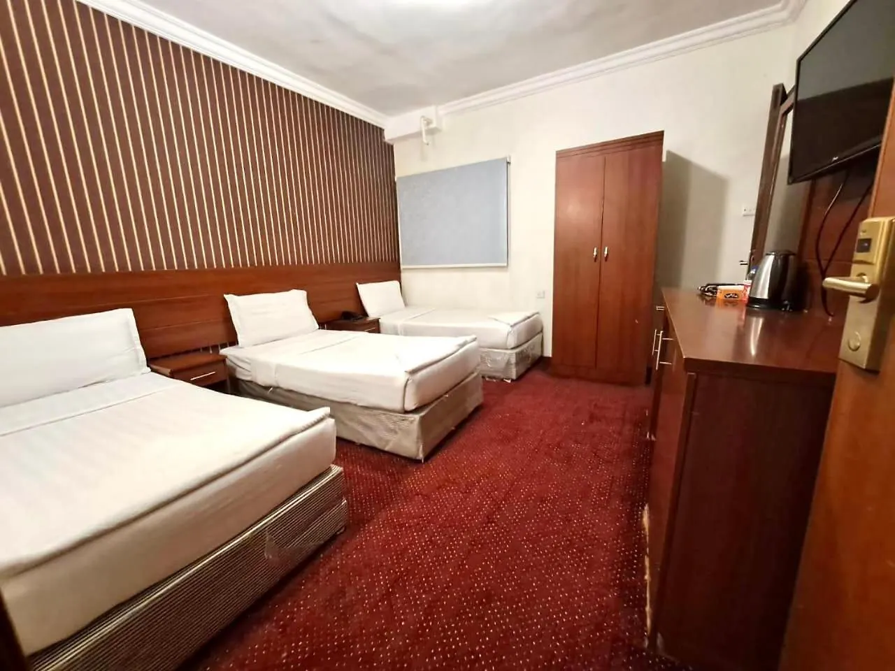 Hotel فندق كنان العزيزية خلال شهر رمضان المبارك تتوفر خدمة النقل Kinan Al Azizyyah The Holy Month Of Ramadan, Shuttle Service Is Available La Mecque