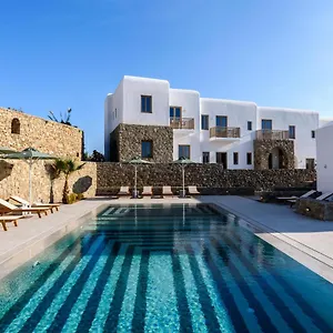 https://camarades-mykonos.hotels-in-mykonosisland.net