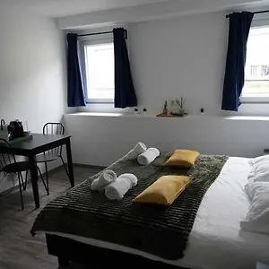https://la-station.hotelaluxembourg.com
