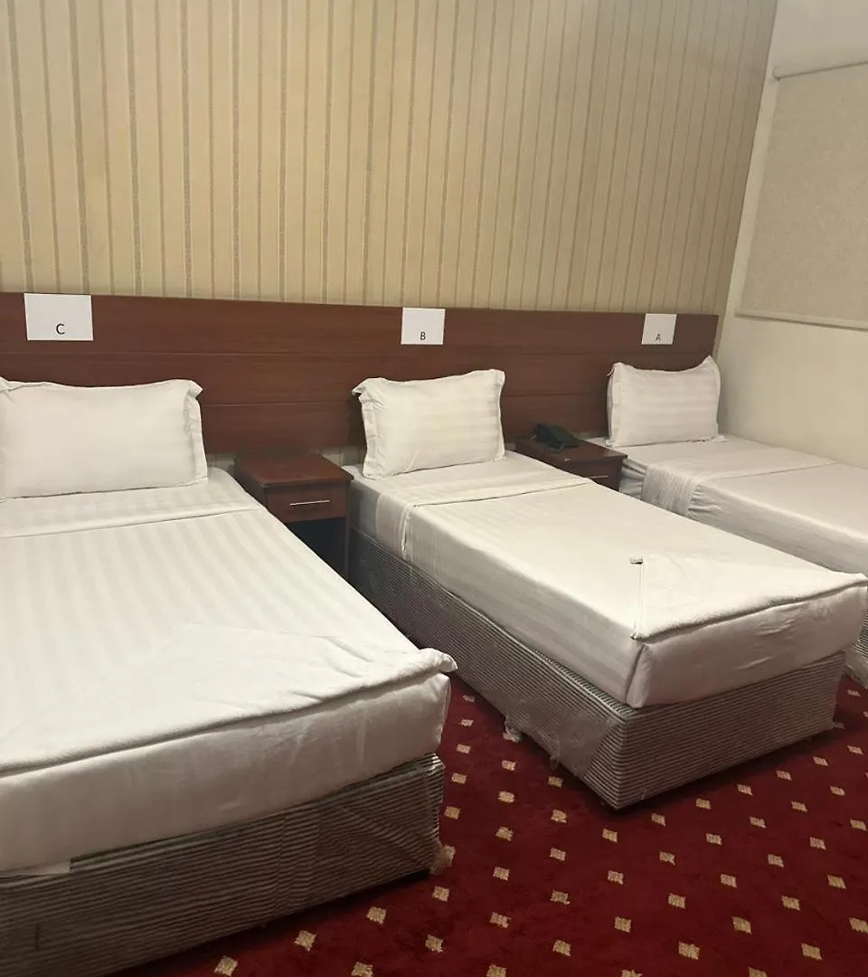 فندق كنان العزيزية خلال شهر رمضان المبارك تتوفر خدمة النقل Kinan al Azizyyah the holy month of Ramadan, shuttle service is available مكة