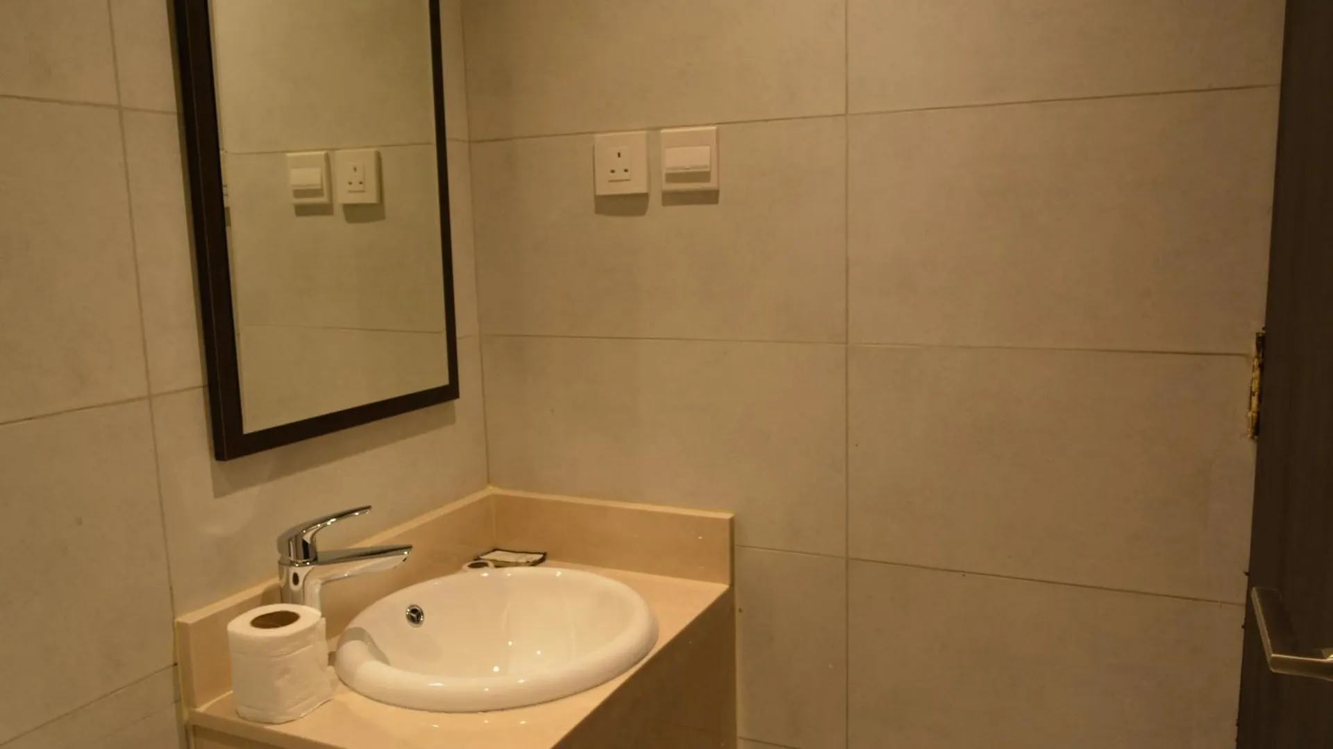 فندق كنان العزيزية Kinan Al Aziziyah Hotel Mecca